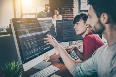 3 distributii Linux pe care le poti instala in planul de servere VPS