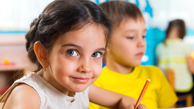 De ce sa iti duci copilul la after school?