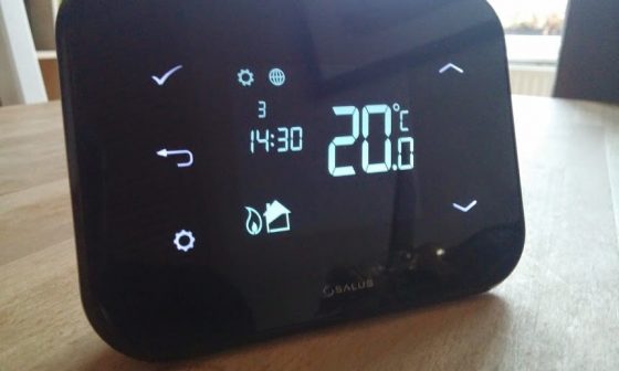 Sfaturi pentru a economisi cu un termostat inteligent