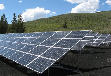 Cumpara un panou solar fotovoltaic. Sfaturi practice.