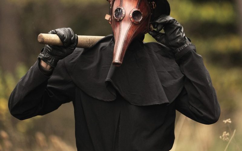 De ce medicii Black Death au purtat mastile cu cioc ca semnatura a lor?