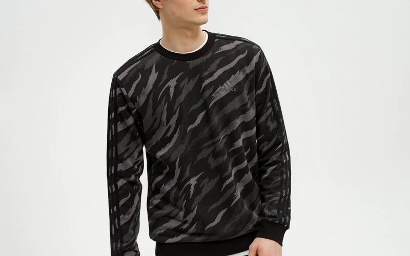 Cum alegem bluza pentru barbati?