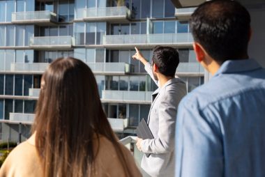 Alegerea etajului potrivit - Factori de luat în considerare în achiziționarea unui apartament