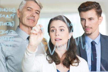 Ce Poți Face Când Nu Mai Ai Bani Deloc - Strategii pentru Supraviețuire și Redobândirea Stabilității Financiare