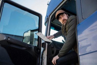 Revoluționând Industria Transporturilor: Anvelopele de Camion cu Tehnologia "Bold"