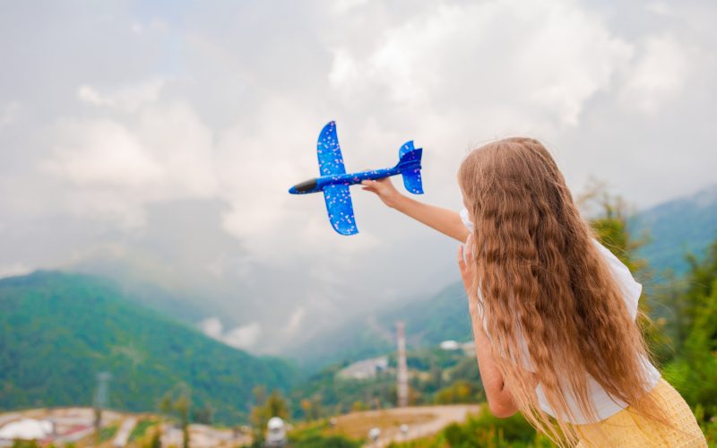 Cele mai bune locuri de vizitat în România pentru pasionații de aeromodelism