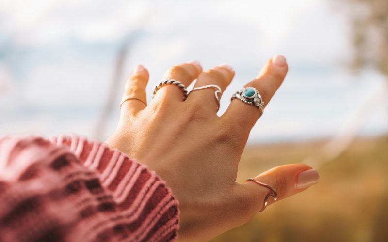 Cadoul ideal pentru soacră - Iată ce poți să-i iei ca să o impresionezi!