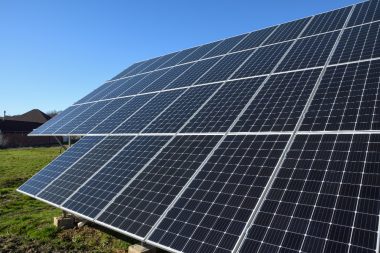 Pot panourile fotovoltaice să funcționeze iarna