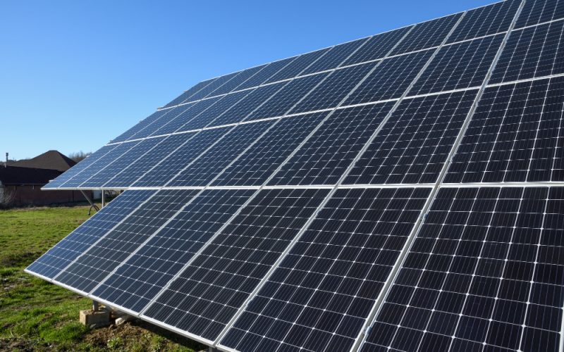 Pot panourile fotovoltaice să funcționeze iarna