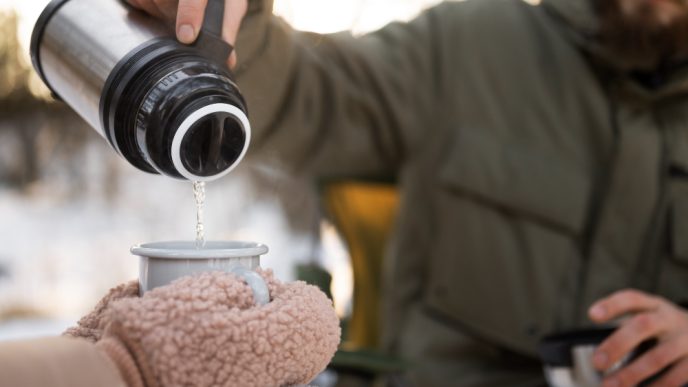 Ce filtre de apă portabile sunt recomandate pentru camping sălbatic?